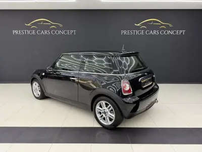 MINI 3 Portas 2012 - 10450 EUR, 137040 km - AUTO.MOTO.pt - 137040km - foto 5 de 34