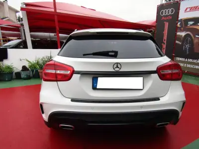 Mercedes-Benz GLA 220 2015 - 23899 EUR, 156920 km - foto 3 de 15