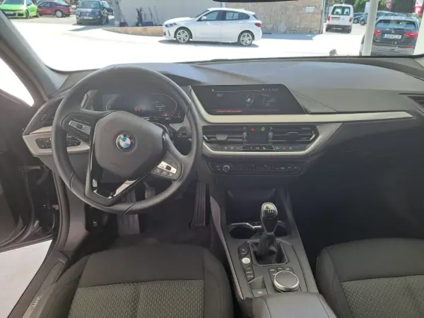 BMW 116 2024 - 28990 EUR, 22167 km - AUTO.MOTO.pt - 22167km - foto 10 de 31