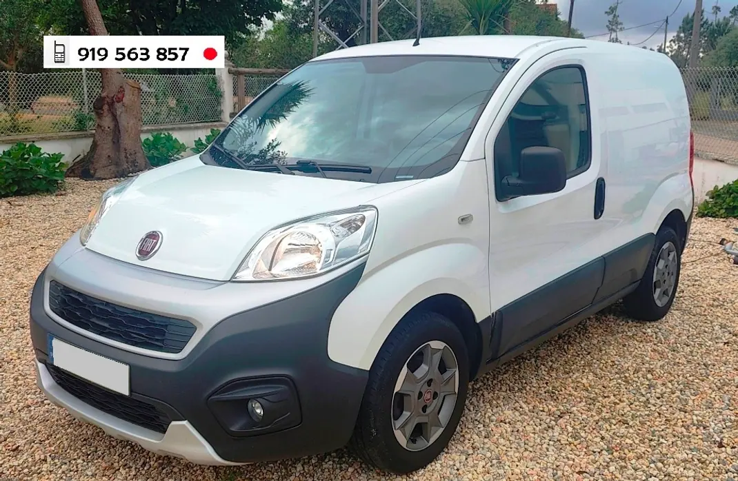 Fiat FIORINO C/IVA AC PORTA LATERAL 2020 - 9750 EUR, 166000 km - AUTO.MOTO.pt - 166000km - foto 1 de 11