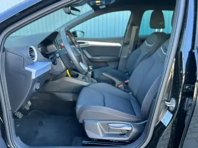 SEAT Ibiza 2025 - 19750 EUR, 19500 km - AUTO.MOTO.pt - 19500km - foto 12 de 22