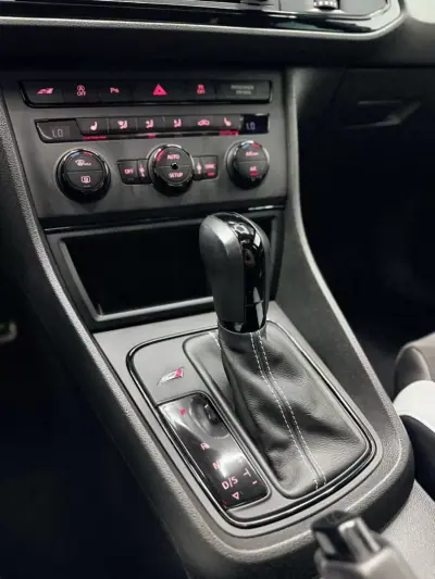 SEAT Leon 2016 - 25500 EUR, 137000 km - AUTO.MOTO.pt - 137000km - foto 23 de 33