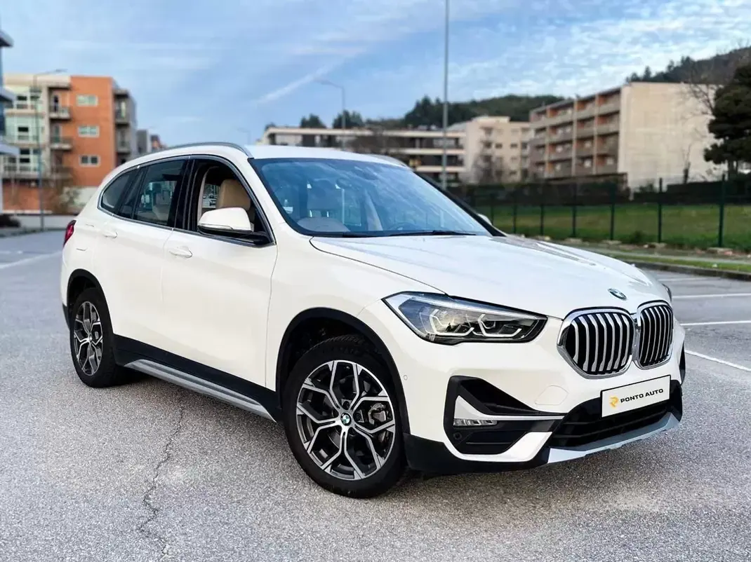 BMW X1 2021 - 24390 EUR, 107800 km - AUTO.MOTO.pt - 107800km - foto 1 de 15