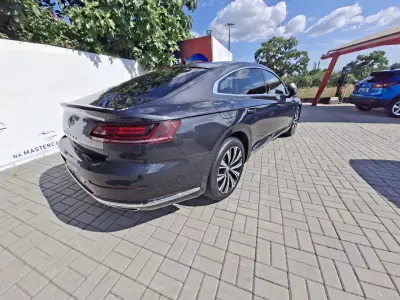 Volkswagen Arteon 2019 - 24750 EUR, 92519 km - AUTO.MOTO.pt - 92519km - foto 21 de 42