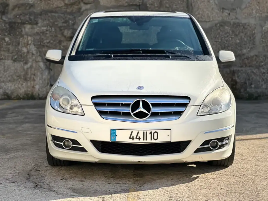 Mercedes-Benz B 200 2009 - 7500 EUR, 281813 km - 281813km - foto 3 de 19