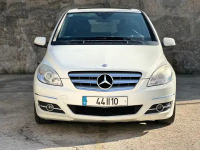 Mercedes-Benz B 200 2009 - 7500 EUR, 281813 km - AUTO.MOTO.pt - 281813km - foto 3 de 19