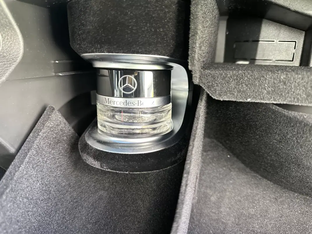Mercedes-Benz GLC 63 AMG 2018 - 75000 EUR, 100000 km - 100000km - foto 93 de 93