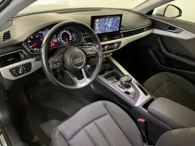 Audi A4 Avant 2022 - 22500 EUR, 168000 km - AUTO.MOTO.pt - 168000km - foto 13 de 34