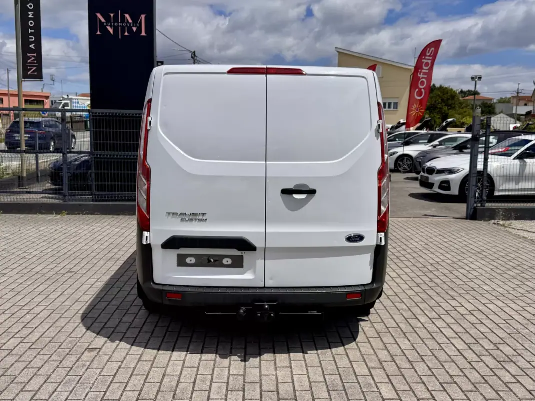 Ford TRANSIT CUSTOM 2.0 L2 H2 2.0 130 CV 2021 - 16500 EUR, 152000 km - AUTO.MOTO.pt - 152000km - foto 4 de 18