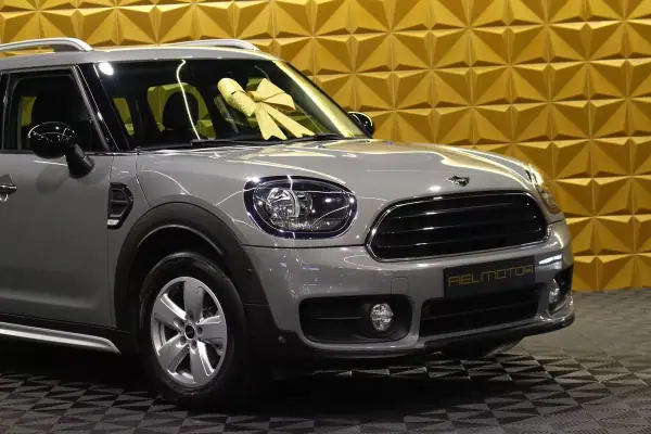 MINI Countryman 2018 - 17900 EUR, 70000 km - AUTO.MOTO.pt - 70000km - foto 5 de 28