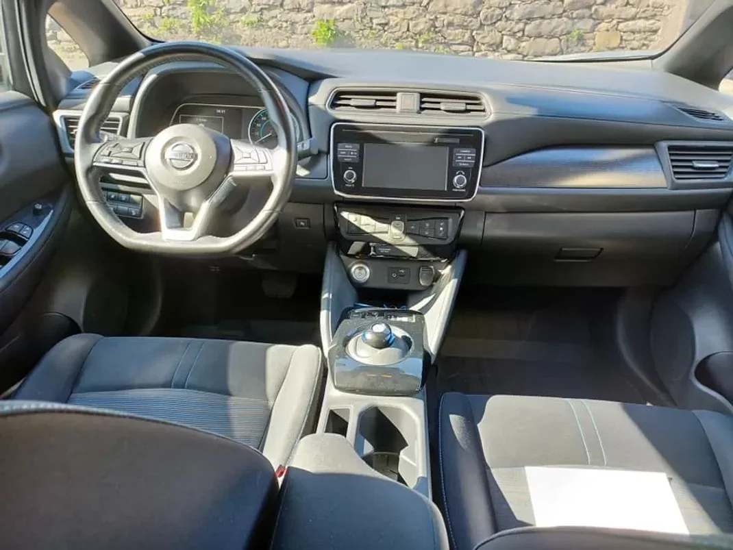 Nissan Leaf 2018 - 18500 EUR, 30000 km - 30000km - foto 9 de 9