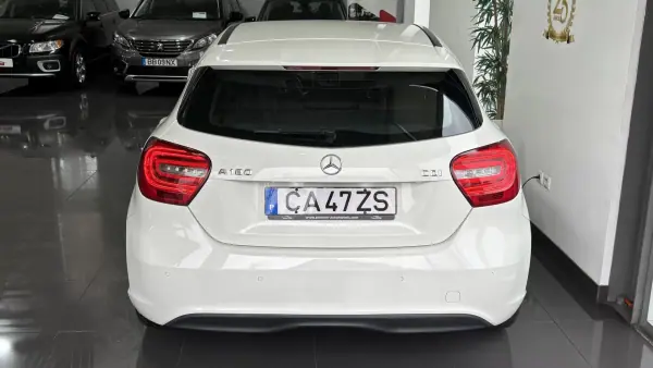 Mercedes-Benz A 180 2014 - 14650 EUR, 191121 km - AUTO.MOTO.pt - 191121km - foto 5 de 34
