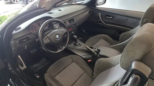 BMW 320 2010 - 16900 EUR, 194446 km - 194446km - foto 37 de 49
