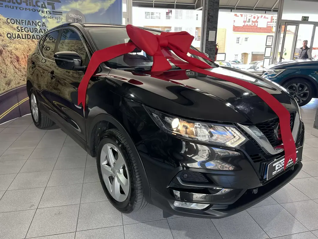 Nissan Qashqai 2019 - 19900 EUR, 113385 km - AUTO.MOTO.pt - 113385km - foto 2 de 22