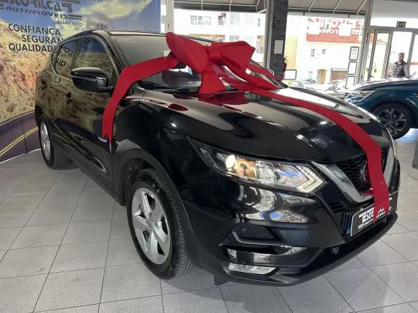 Nissan Qashqai 2019 - 19900 EUR, 113385 km - AUTO.MOTO.pt - 113385km - foto 2 de 22