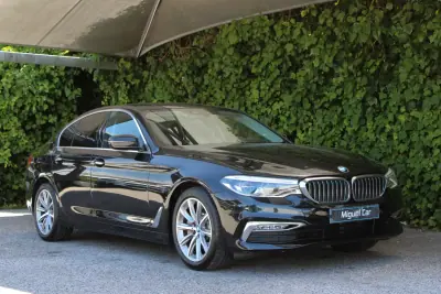 BMW 530e 2018 - 23900 EUR, 145900 km - AUTO.MOTO.pt - 145900km - foto 1 de 18