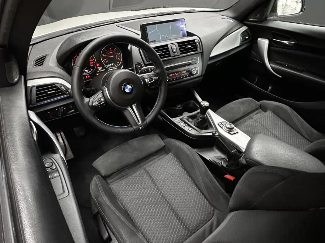BMW 120 2013 - 17990 EUR, 225000 km - 225000km - foto 24 de 28
