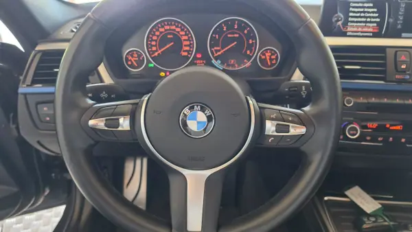BMW 318 2013 - 18900 EUR, 160296 km - AUTO.MOTO.pt - 160296km - foto 39 de 59