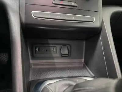 Renault Mégane 2017 - 11990 EUR, 102000 km - 102000km - foto 18 de 32