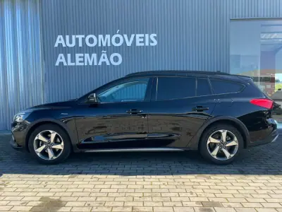 Ford Focus SW 2019 - 15950 EUR, 94634 km - AUTO.MOTO.pt - 94634km - foto 4 de 19