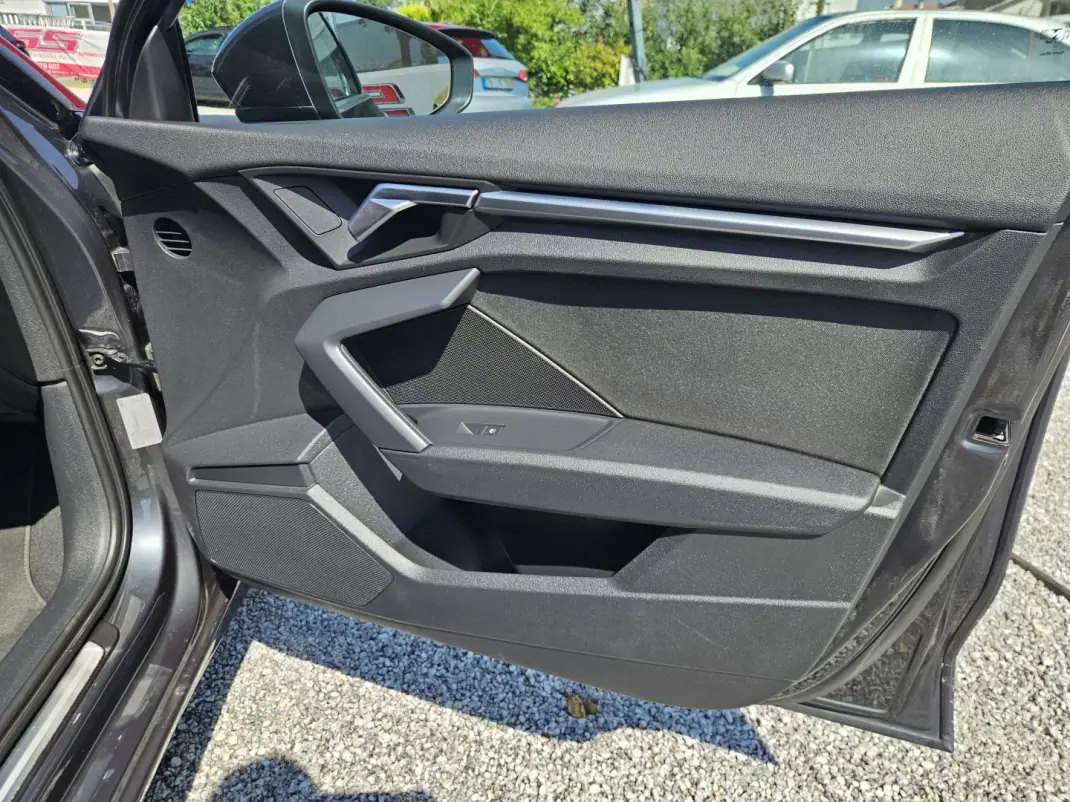 Audi A3 Sportback 2021 - 22900 EUR, 150000 km - 150000km - foto 33 de 42