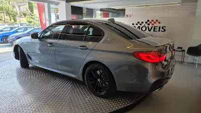 BMW 530 2019 - 19900 EUR, 298200 km - AUTO.MOTO.pt - 298200km - foto 21 de 57