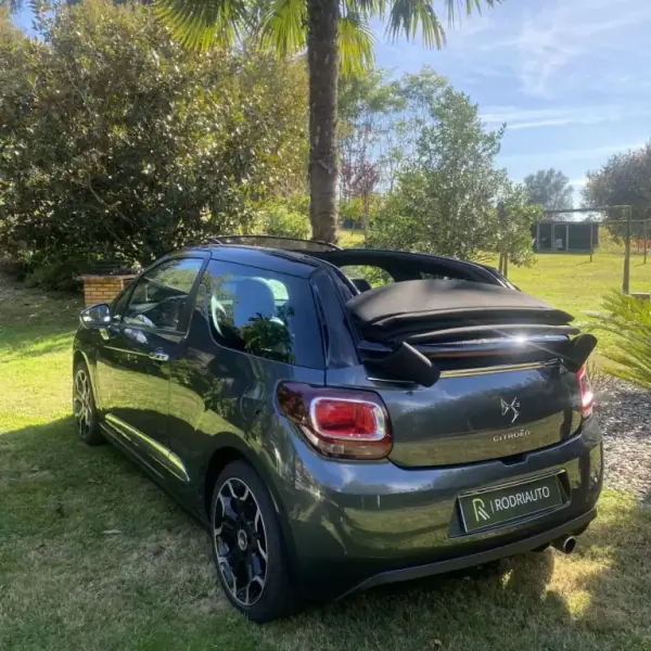 Citroën DS3 2013 - 14990 EUR, 156000 km - AUTO.MOTO.pt - 156000km - foto 22 de 26