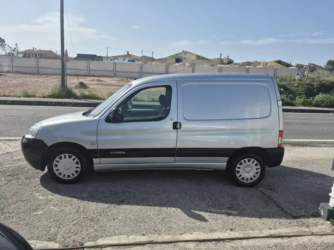 Citroën 2007 - 4900 EUR, 216500 km - AUTO.MOTO.pt - 216500km - foto 5 de 20