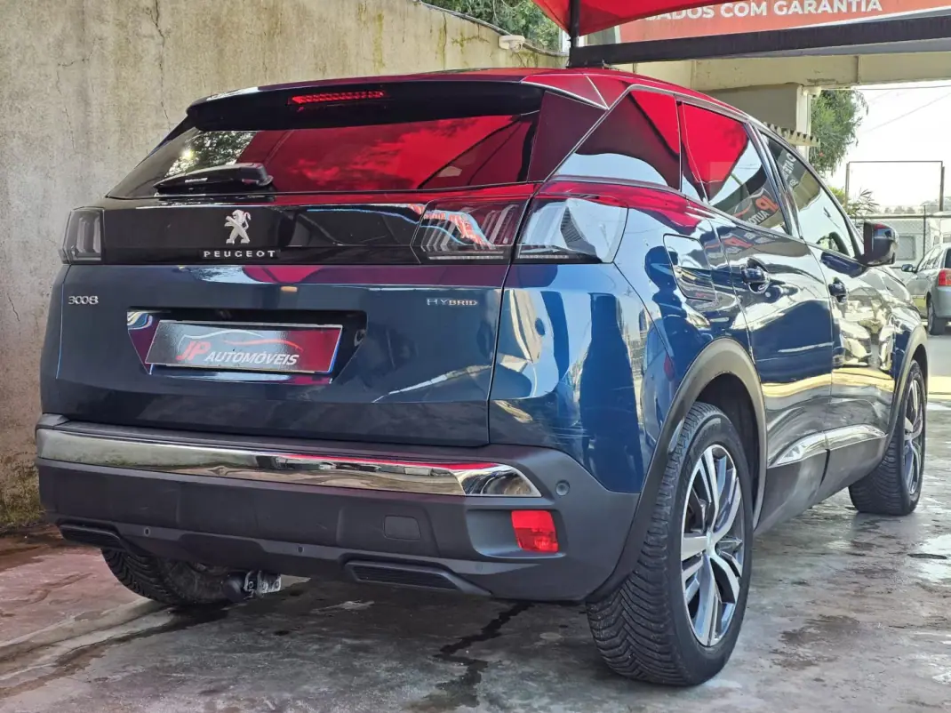 Peugeot 3008 2022 - 20999 EUR, 112000 km - AUTO.MOTO.pt - 112000km - foto 16 de 19