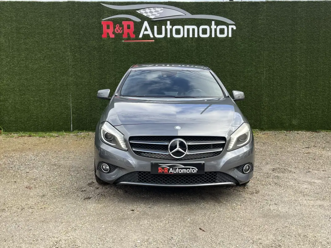 Mercedes-Benz A 180 2013 - 14800 EUR, 287000 km - AUTO.MOTO.pt - 287000km - foto 4 de 26