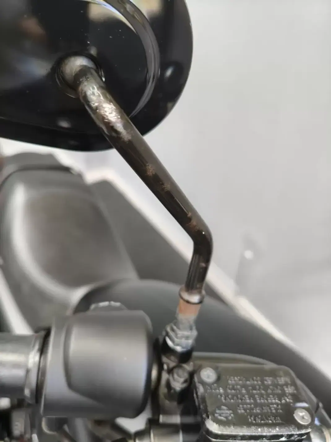 Harley-Davidson Dyna Glide Street Bob 2016 - 5950 EUR, 3000 km - AUTO.MOTO.pt - 3000km - foto 17 de 21