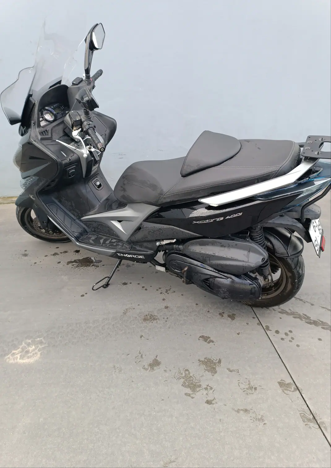 Kymco Xciting 400i ABS 2017 - 3000 EUR, 139500 km - 139500km - foto 1 de 3