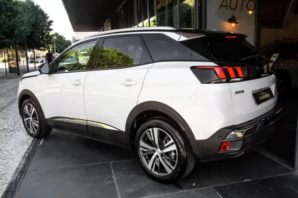 Peugeot 3008 Puretech 130 Stop Start Gpf Eat8 Allure 2020 Gasolina