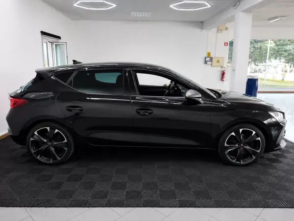 Cupra Leon 1.4 e-Hybrid MID DSG 2021 Híbrido Plug-In