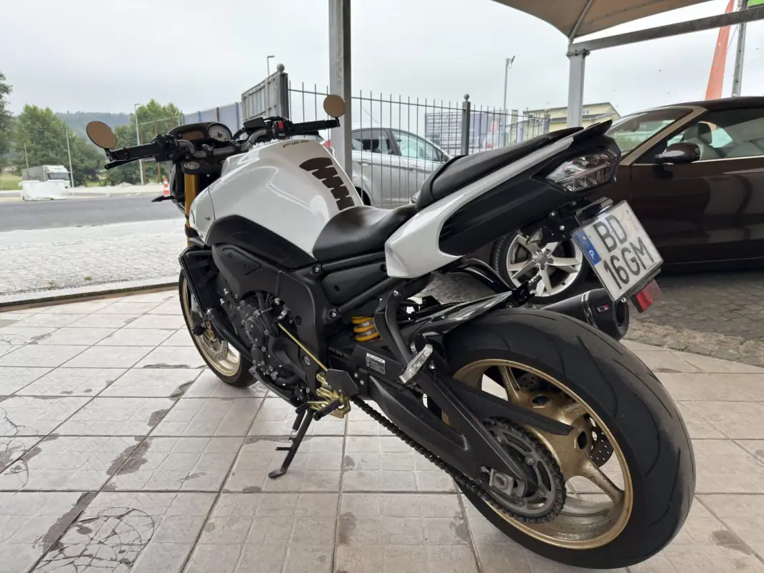 Yamaha FZ 07 2012 - 5450 EUR, 20852 km - 20852km - foto 6 de 18