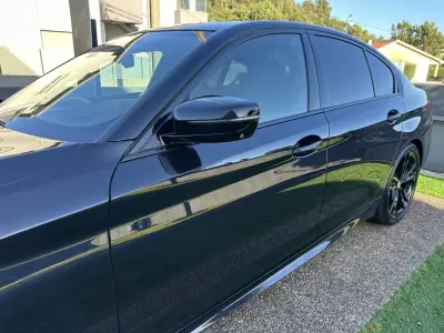 BMW M550d 2017 - 49900 EUR, 150000 km - AUTO.MOTO.pt - 150000km - foto 22 de 54