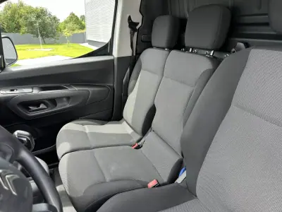 Citroën Berlingo 1.5 Hdi 2019 - 9900 EUR, 180000 km - AUTO.MOTO.pt - 180000km - foto 29 de 43