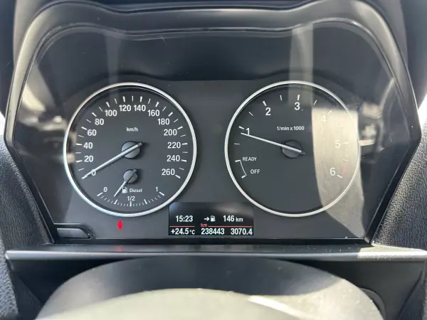 BMW 116 2013 - 9900 EUR, 238000 km - AUTO.MOTO.pt - 238000km - foto 49 de 66