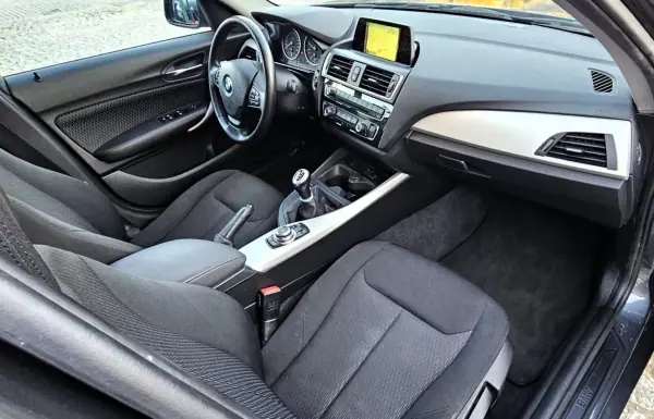 BMW 116 2017 - 16500 EUR, 129000 km - AUTO.MOTO.pt - 129000km - foto 5 de 28