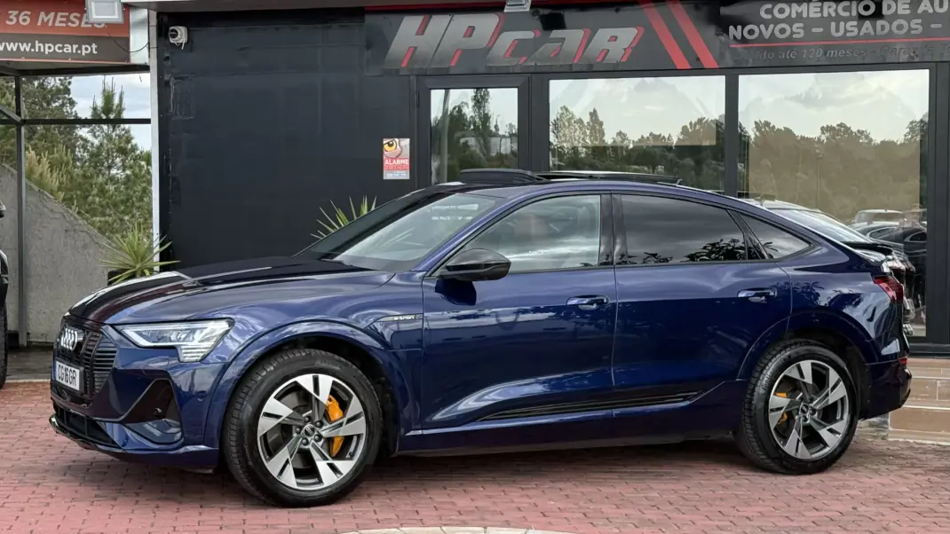 Audi e-tron Sportback 2022 - 32990 EUR, 82000 km - AUTO.MOTO.pt - 82000km - foto 5 de 43