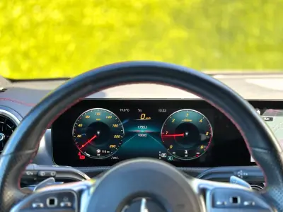 Mercedes-Benz CLA 180 2021 - 31750 EUR, 93000 km - AUTO.MOTO.pt - 93000km - foto 17 de 32