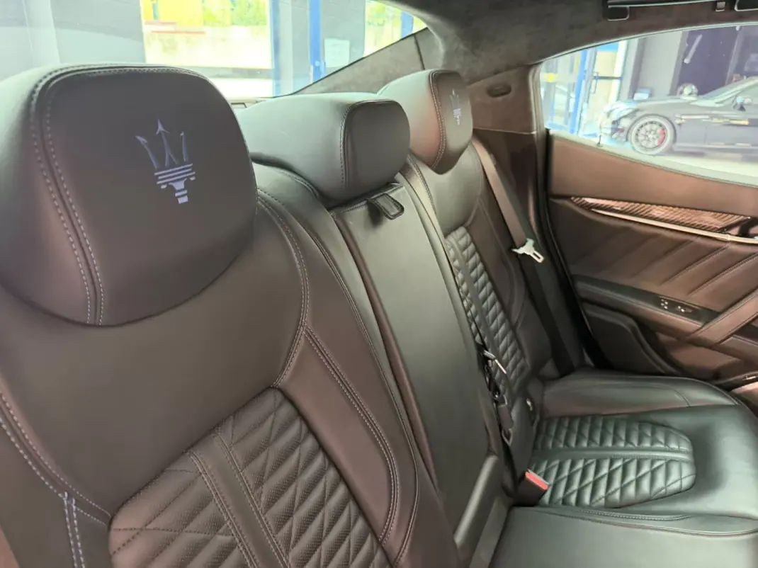 Maserati Ghibli 2021 - 62500 EUR, 45000 km - 45000km - foto 27 de 51