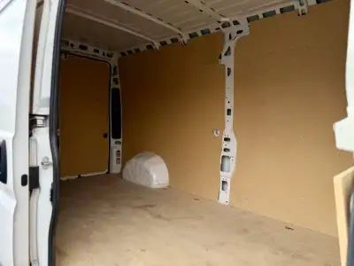 Fiat DUCATO 2.2 M-Jet L3H2 140Cv | IVA DEDUTÍVEL 2023 - 27950 EUR, 28000 km - AUTO.MOTO.pt - 28000km - foto 23 de 23