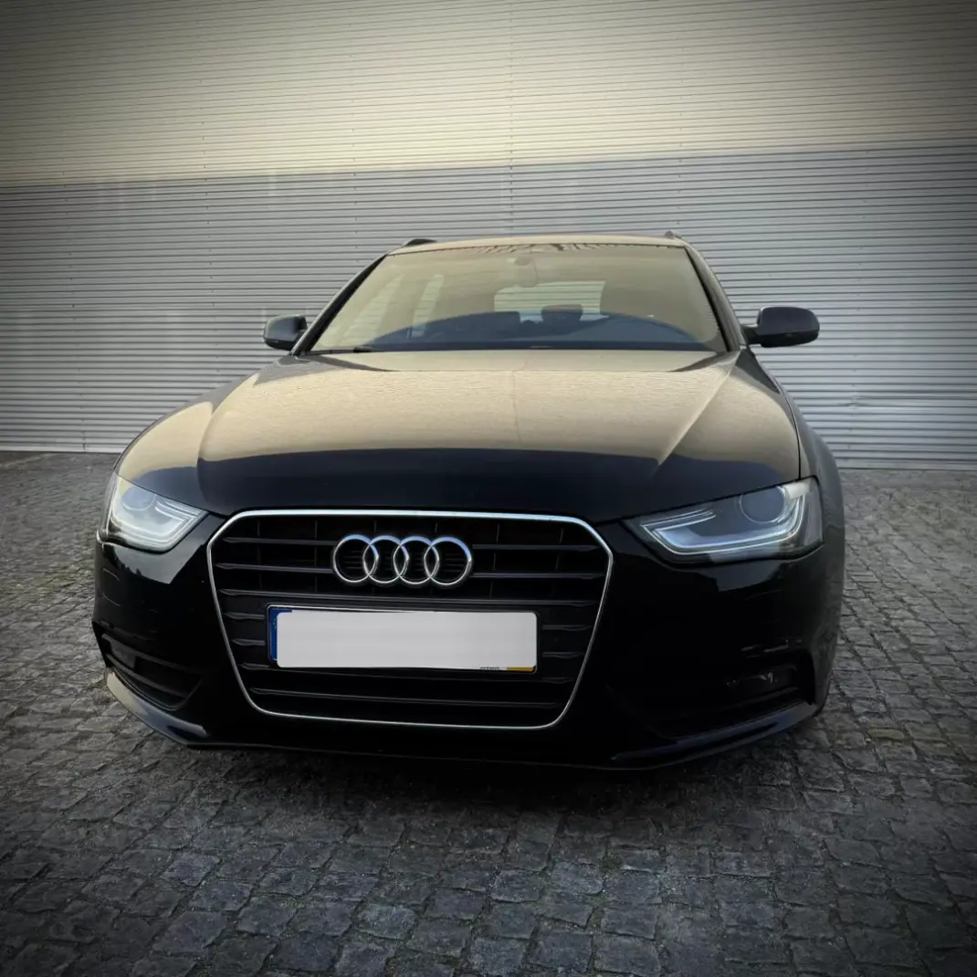 Audi A4 Avant 2012 - 13900 EUR, 258000 km - 258000km - foto 2 de 15