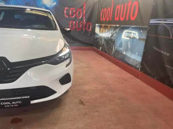 Renault Clio 2022 - 17899 EUR, 38000 km - AUTO.MOTO.pt - 38000km - foto 11 de 54