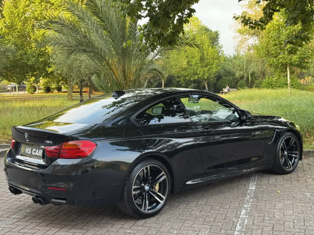 BMW M4 2017 - 58965 EUR, 120000 km - 120000km - foto 6 de 31