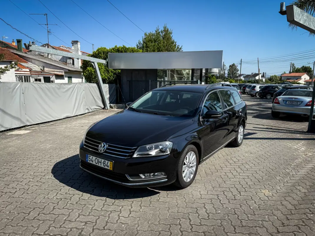 Volkswagen Passat Variant 2014 - 10880 EUR, 202000 km - 202000km - foto 11 de 12