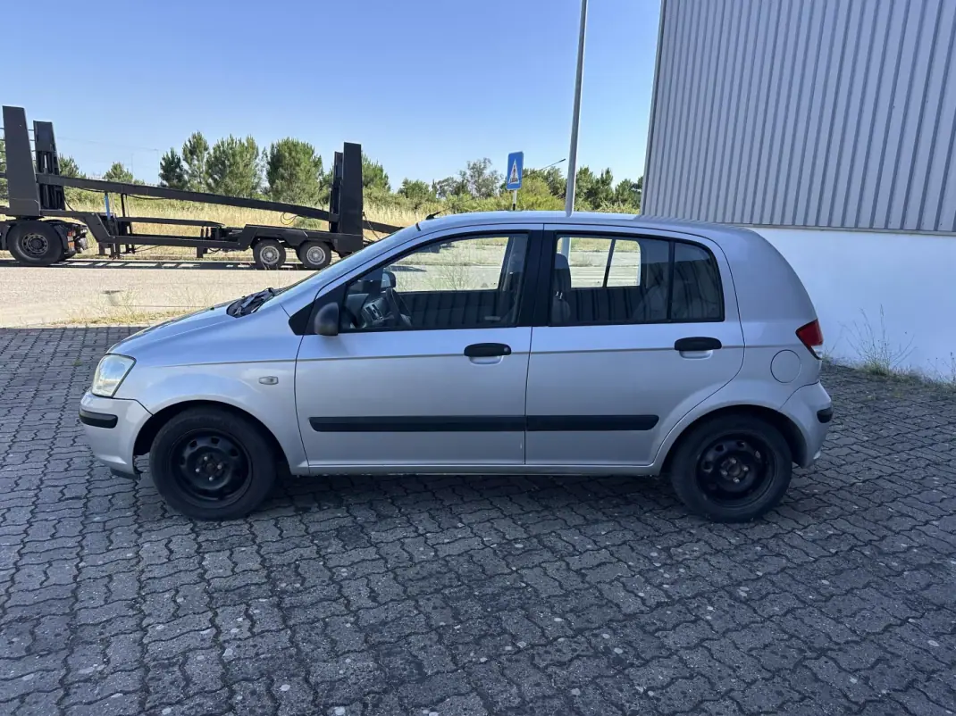 Hyundai Getz 2005 - 2490 EUR, 203000 km - AUTO.MOTO.pt - 203000km - foto 7 de 15