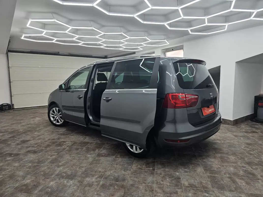 SEAT Alhambra 2011 - 12650 EUR, 216141 km - AUTO.MOTO.pt - 216141km - foto 21 de 51