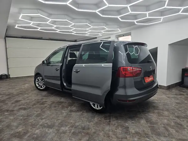 SEAT Alhambra 2011 - 12650 EUR, 216141 km - AUTO.MOTO.pt - 216141km - foto 21 de 51